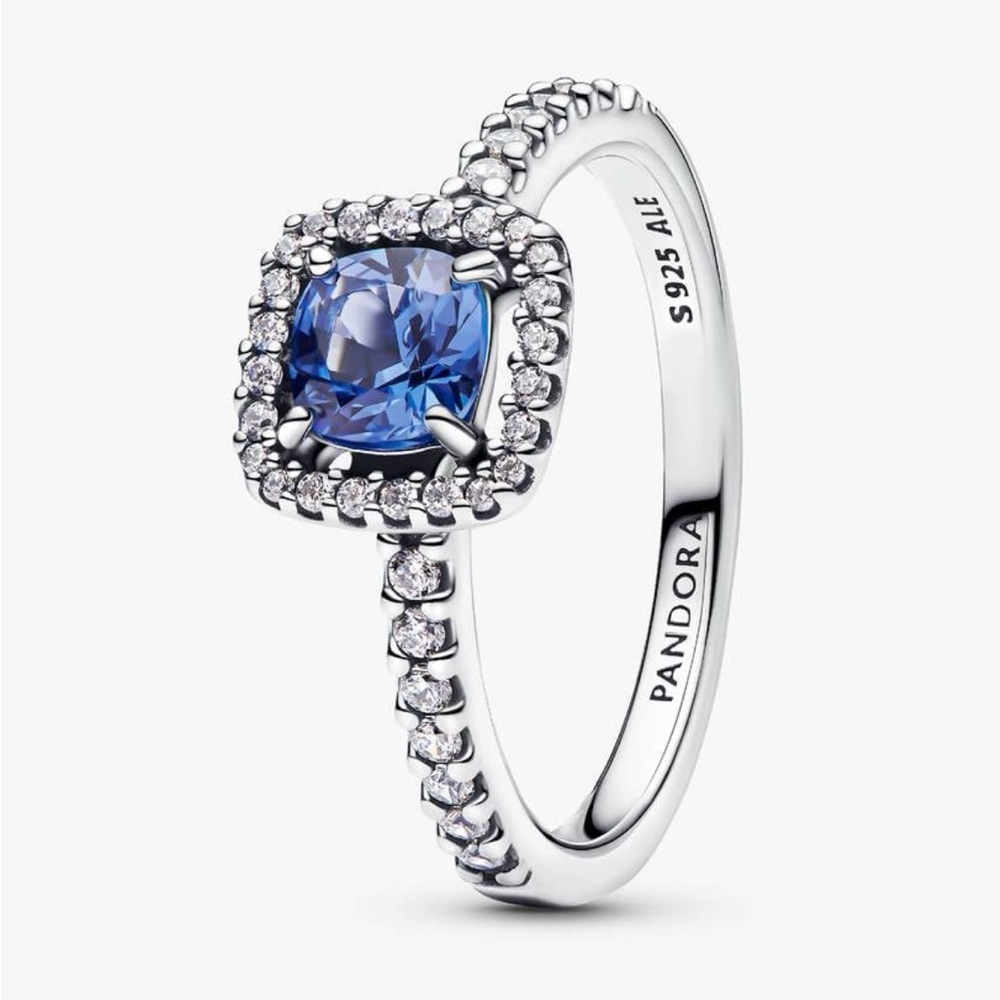 Pandora Sparkling Square Blue Halo Ring
Sterling silver New in Box  size 7